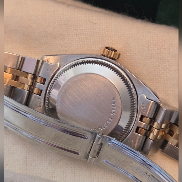 Rolex Oyster Perpetual Datejust ladies watch - Picture 17 of 17